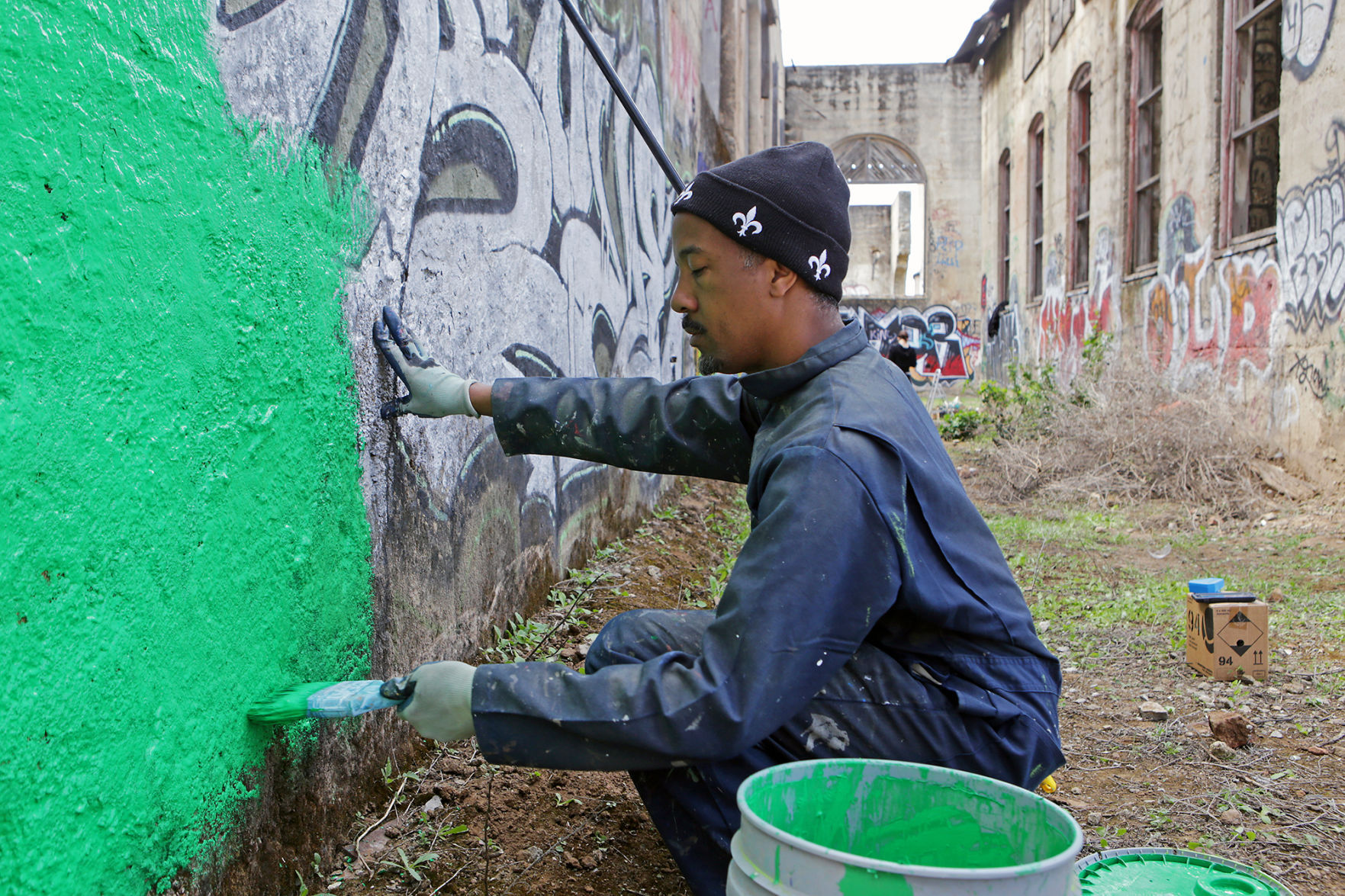 Graffiti tour in American Canyon
